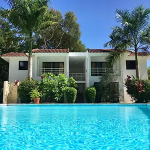 Hotel Coral Blanco